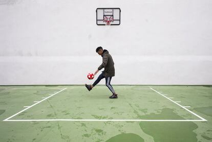 Una de las cosas con las que más dfisfruta Abdel de Albacete es “el fútbol”, aunque en general le gusta todo tipo de deporte. “También querría ser entrenador de kárate”, confiesa.