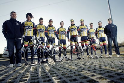 Entrenadores y corredores de la Unión Ciclista de San Sebastián de los Reyes.