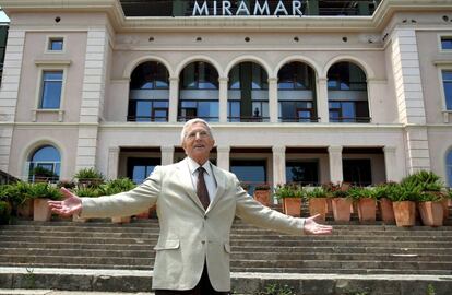 Foto de archivo de 2009 del locutor y presentador de televisión José Luis Barcelona.