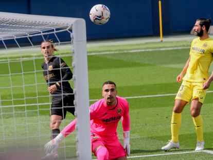 Griezmann marca el primer gol del Barcelona ante el Villarreal.