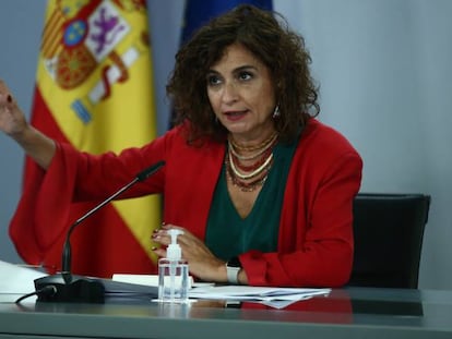 La ministra Portavoz y de Hacienda, María Jesús Montero, comparece en rueda de prensa posterior al Consejo de Ministros en Moncloa.