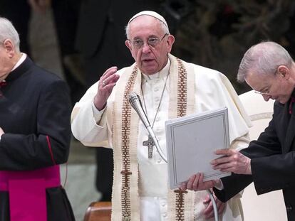 El Papa durante la audiencia semanal en el Vaticano, este miércoles. 