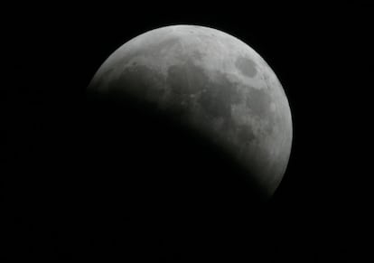 Imagen de archivo de un eclipse lunar