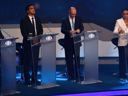 Candidatos no debate, na sexta.