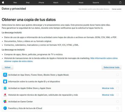 Podemos seleccionar descargar los datos que Apple guarda de nosotros de forma total o parcial