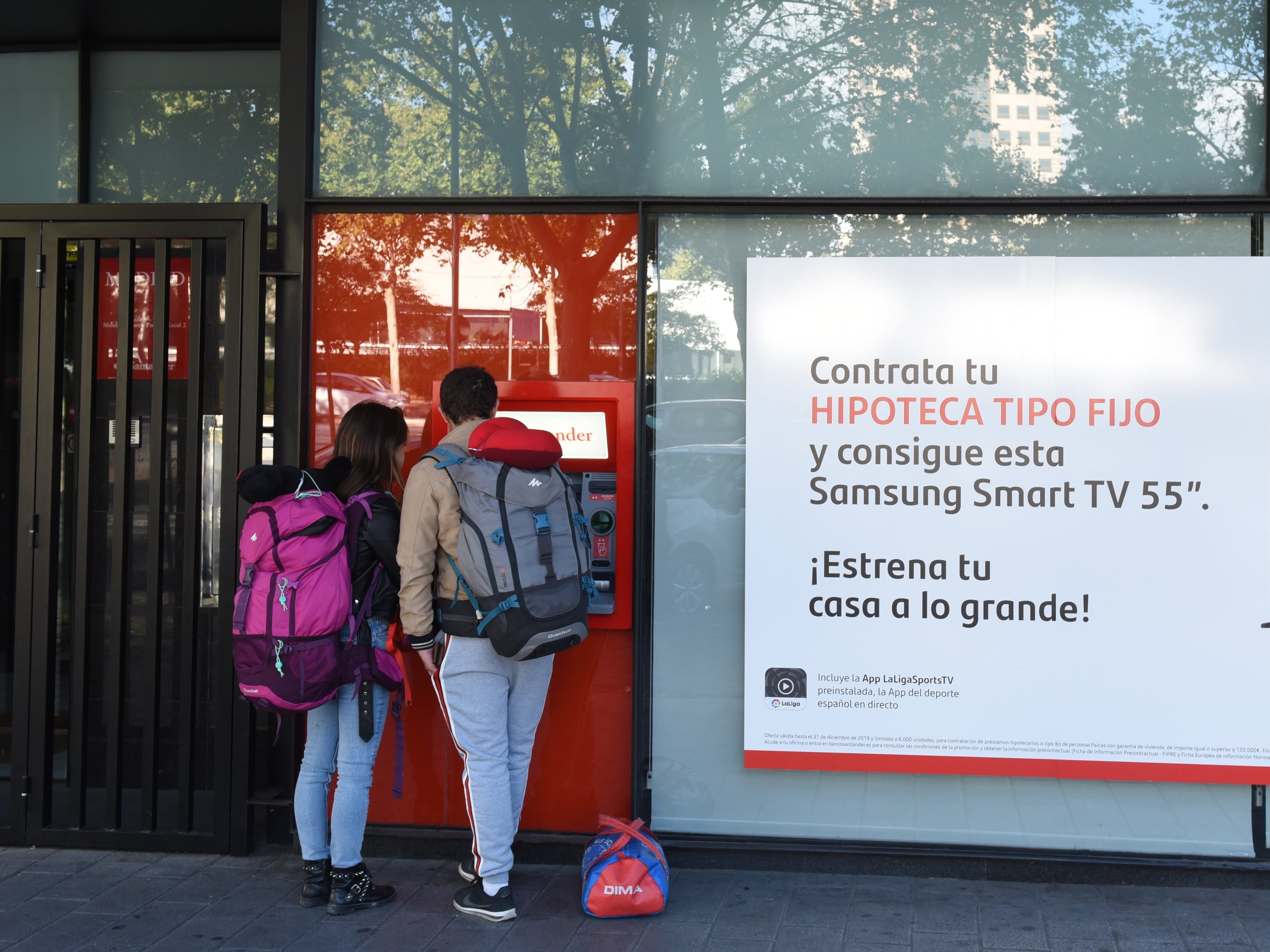 La banca abre una nueva era de reestructuraciones de empleo en plena eclosión de la IA