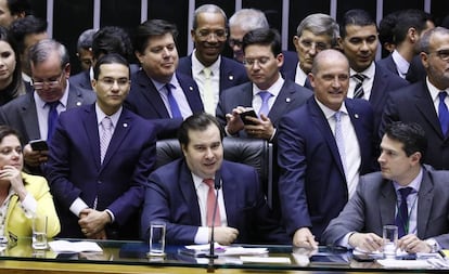 Deputados no plenário da Câmara nesta sexta.