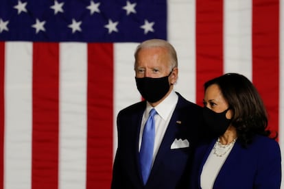 Biden e Harris se apresentam como companheiros de chapa nesta quarta-feira.