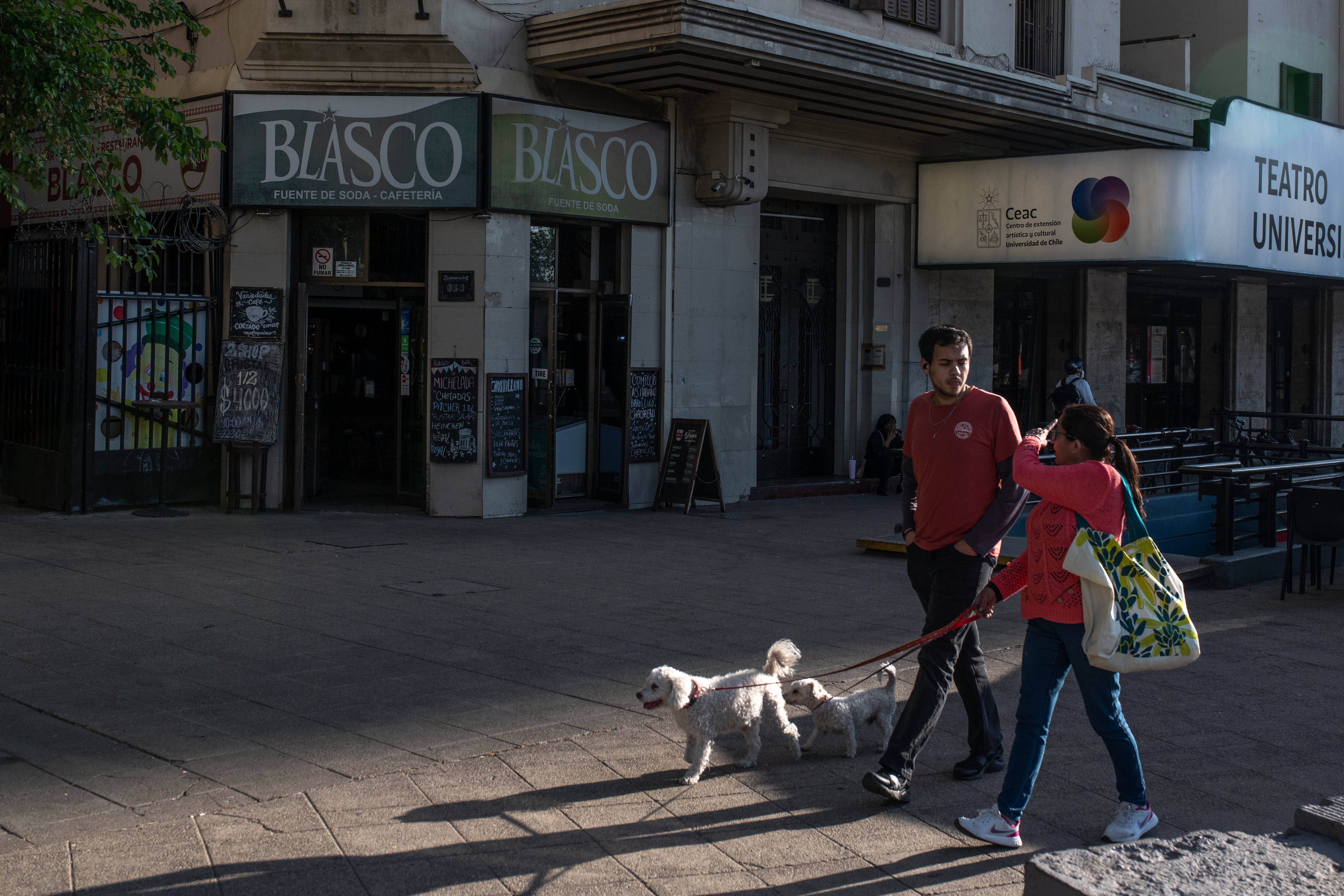 Feriado de Semana Santa en Chile 2026: cómo funciona el comercio en el fin de semana largo