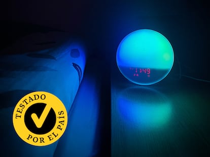 Probamos los mejores despertadores con luz de amanecer para levantarse tranquilo