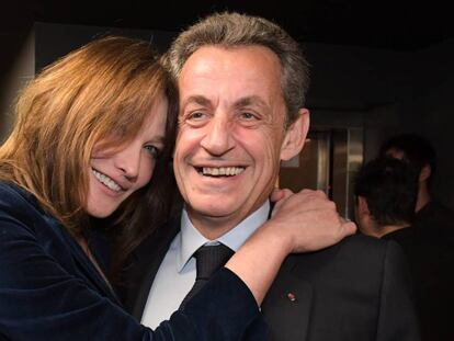 Carla Bruni y Nicolas Sarkozy en la gala solidaria contra el Alzheimer en Paris, el pasado mes de enero.