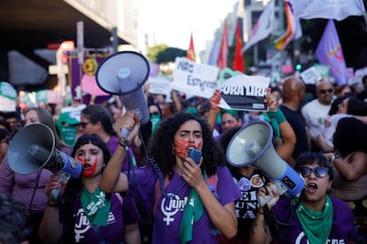 Protesta a favor del derecho al aborto en Brasil