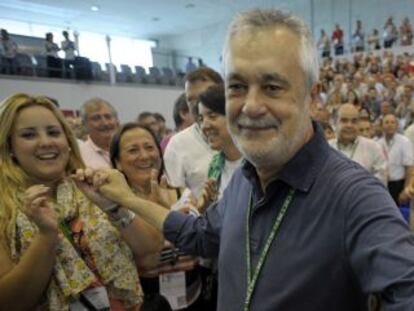 Griñán, tras ser reelegido secretario general del PSOE andaluz.