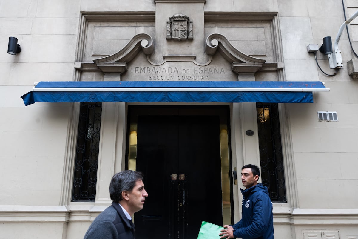 Spain Court Blocks Vote for 'Grandchildren Law' Citizens