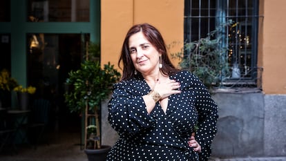 La escritora Arantza Portabales, en el madrileño barrio de Chamberí el pasado martes.