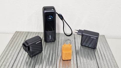 test bench between several anker chargers