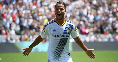 Giovani Dos Santos durante un partido con Los &Aacute;ngeles Galaxy