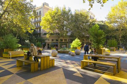 Extensión de la supermanzana de Sant Antoni, en Barcelona, con varios usos para un mismo espacio.