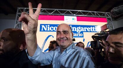 El nuevo secretario general del PD, Nicola Zingaretti, tras ganar las primarias.