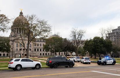 Bomb threat at the Mississippi State Capitol