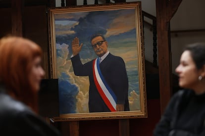 Un cuadro en honor a Salvador Allende, el 30 de agosto en Santiago.