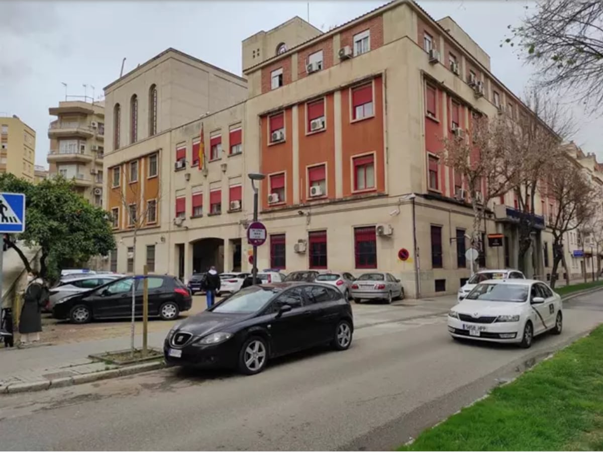 Detenido un profesor en Jaén por presunta agresión sexual sobre varias alumnas | Sociedad