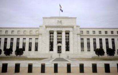 En la imagen el edificio de la Reserva Federal. EFE/Archivo
