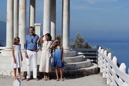 Los cuatro han disfrutado del valor cultural y paisajístico de este enclave, que ofrece una de las panorámicas más bellas de la costa norte mallorquina.