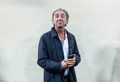 El cineasta italiano Paolo Sorrentino, este viernes en Valencia, en la Filmoteca de la Generalitat, en una acto organizado por la Mostra de València-Cinema del Mediterrani.