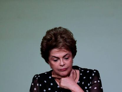 Dilma Rousseff, la presidenta de Brasil suspendida de su cargo recientente, el pasado d&iacute;a 30 de mayo durante la presentaci&oacute;n de un libro.
