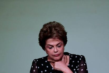 Dilma Rousseff, la presidenta de Brasil suspendida de su cargo recientente, el pasado día 30 de mayo durante la presentación de un libro.