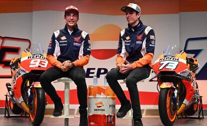 Marc Márquez i Álex Márquez, en la presentació a Madrid de l'equip Repsol Honda.