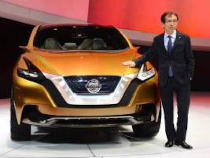 El vicepresidente de Nissan, Shiro Nakamura, presenta el nuevo modelo Resonance en el Salón Internacional de Motor de Norteamérica (NAIAS), en el centro Cobo de Detroit (EE.UU.).