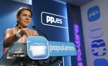 La secretaria general del PP, María Dolores de Cospedal, en la rueda de prensa de hoy posterior a la reunión del Comité de Dirección del PP.