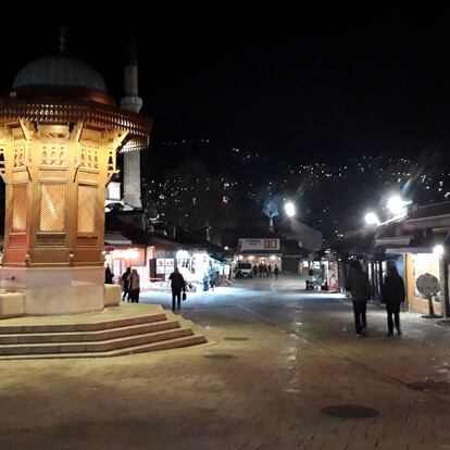 Plaza de la Bascarsija, en el centro de la ciudad vieja de Sarajevo. Autor: Antonio Pita
