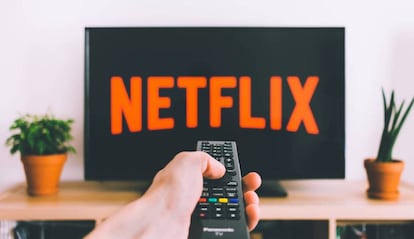 Netflix acaba con las cuentas compartidas fuera del mismo hogar.