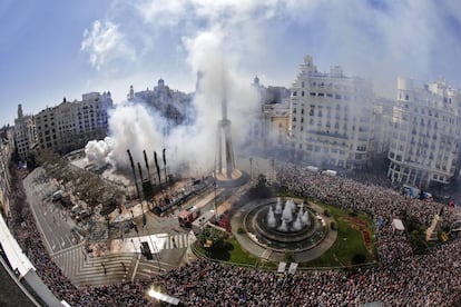 Las Fallas han atra&iacute;do a cientos de miles de visitantes a Valencia.