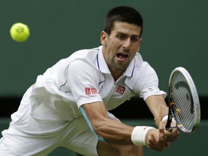 Djokovic, durante su partido, ganado, contra Ferrero.