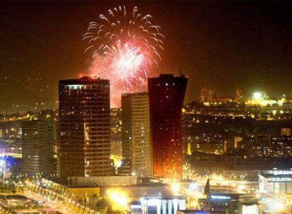 El tradicional piromusical de la Mercè puso punto final a las fiestas de Barcelona.