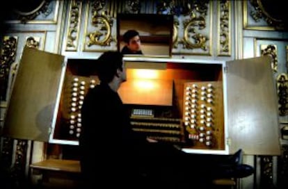 El organista Juan de la Rubia, que ofrecer&aacute; el 22 de noviembre un concierto sobre Cabanilles.