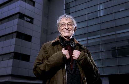 El historiador Ángel Viñas, el pasado viernes, en la redacción de EL PAÍS.
