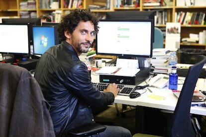 Paco León en EL PAÍS durante la entrevista digital con los lectores.