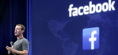 Mark Zuckerberg, fundador de Facebook, durante la conferencia de desarrolladores celebrada este miércoles en San Francisco.
