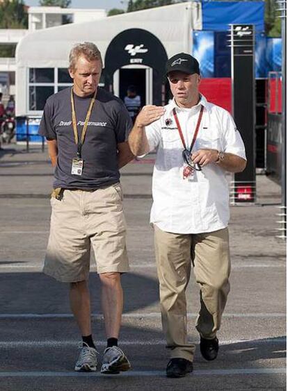 Kewin Schwantz y Randy Mamola, en Montmeló.