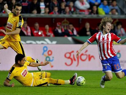 Halilovic cae ante Escalante.