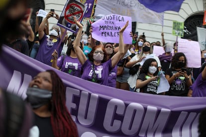 Una protesta feminista en las calles de Río de Janeiro en contra de la violencia machista.