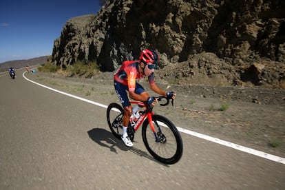 Bernal, en fuga en la Vuelta a San Juan.