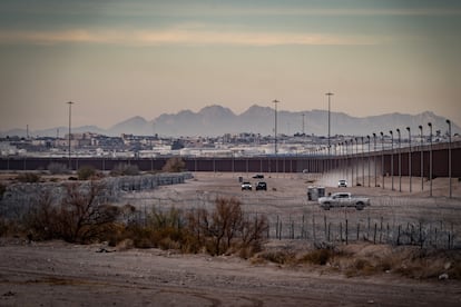 Vista del muro fronterizo de México con Estados Unidos, desde Ciudad Juárez, Chihuahua, el 22 de enero de 2025.