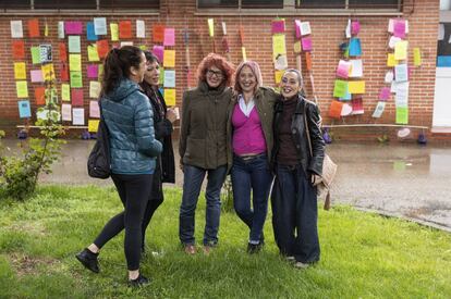 Alejandra, Maite, Eva, Gema y Ana en la cárcel de mujeres de Alcalá Meco Madrid 1.
