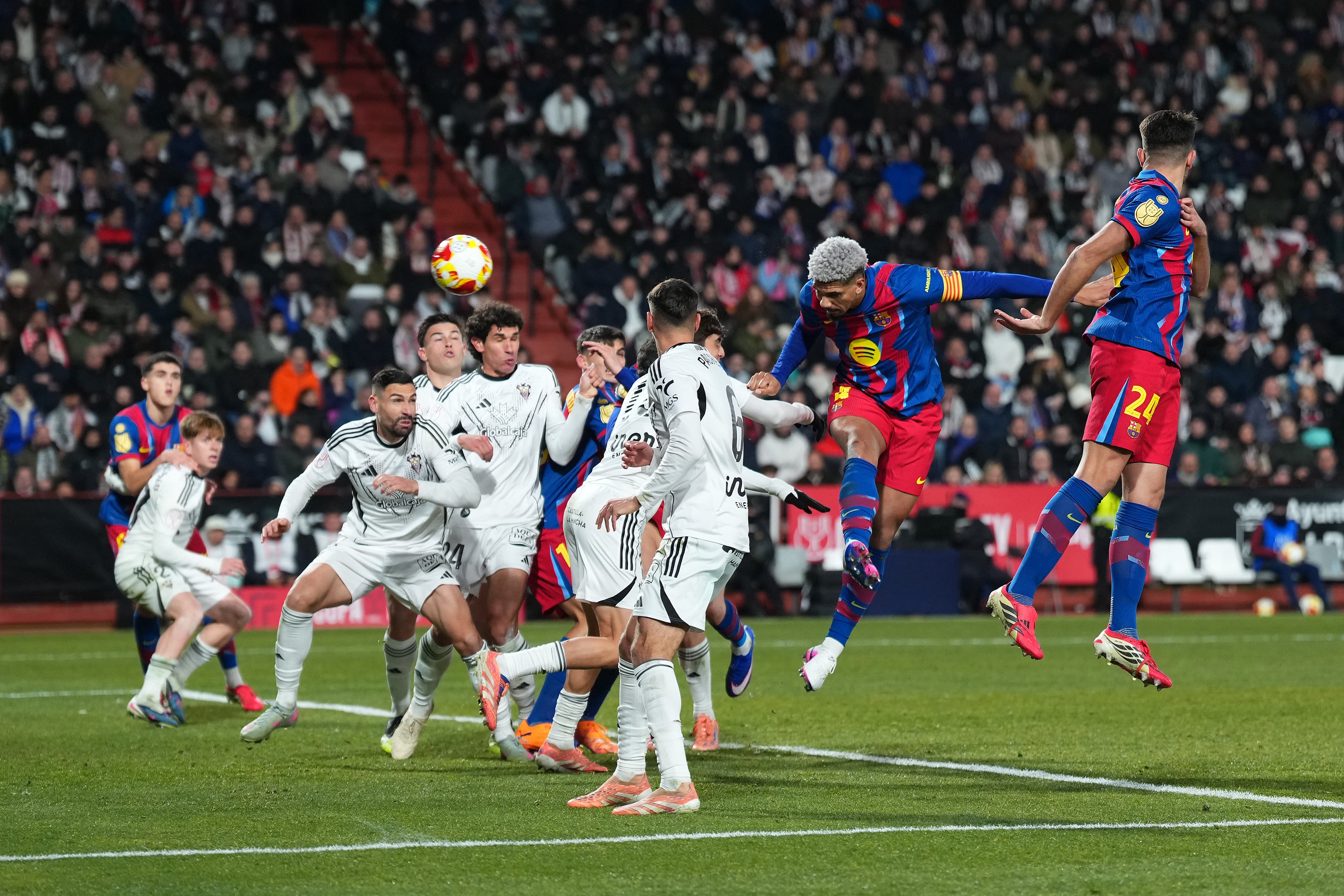 Lamine tampoco descansa en Albacete